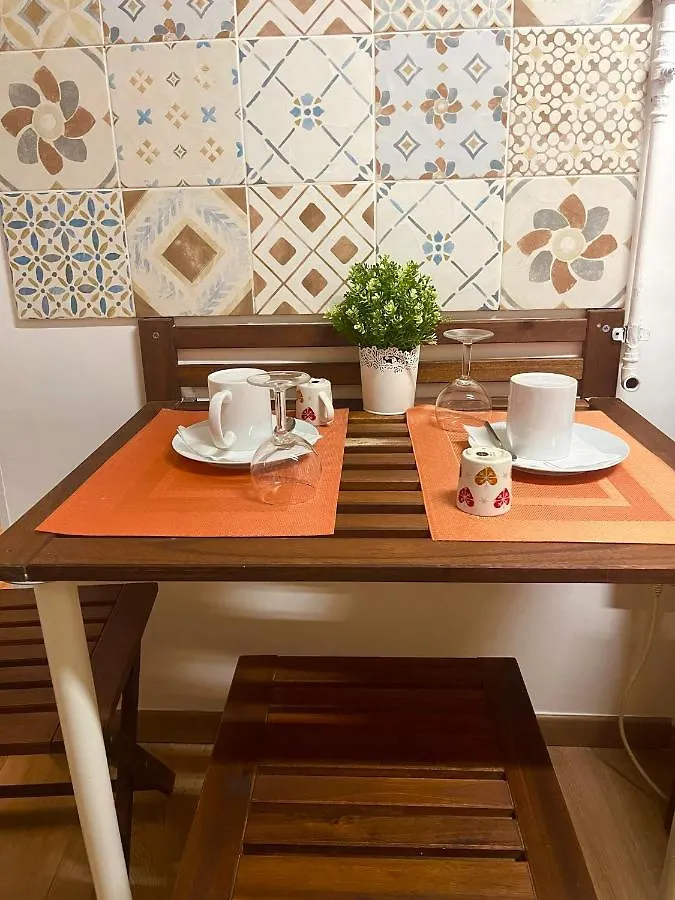 B&B Maggiore 58 Bologna 0*,  Italy