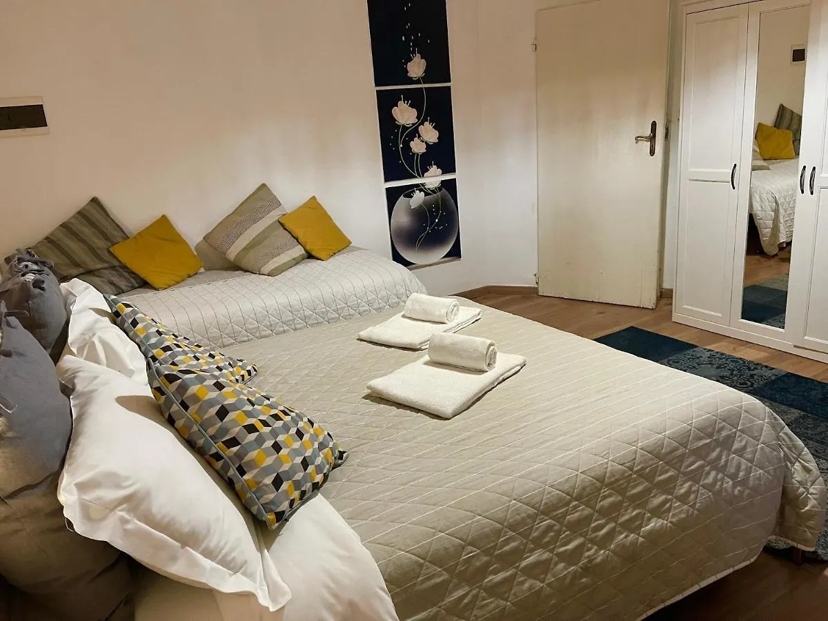 Bed & Breakfast B&B Maggiore 58 Bologna Italy